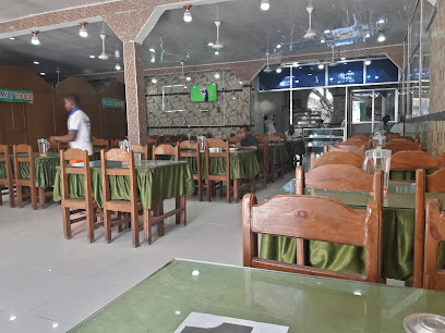 Zeytuun Restaurant - Makkah Almukarramah Ave, Mogadishu, Somalia