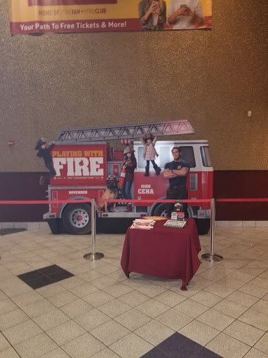 Movie Theater «CINEMARK TINSELTOWN 17 AND XD», reviews and photos, 134 Pavilion Pkwy, Fayetteville, GA 30214, USA