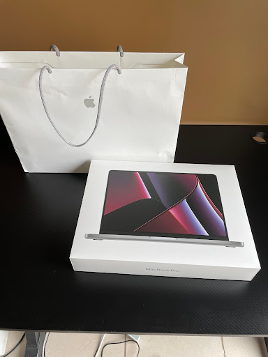 Apple Mission Viejo image