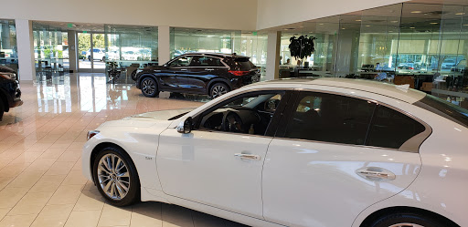 Auto Body Shop «Sewell Collision Center of Houston», reviews and photos, 111 Stage Runn Dr, Houston, TX 77090, USA