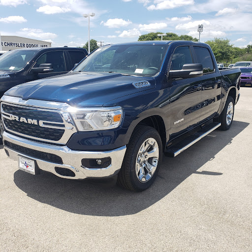 Car Dealer «Lone Star Chrysler Dodge Jeep Ram», reviews and photos, 8811 I-35, San Antonio, TX 78211, USA