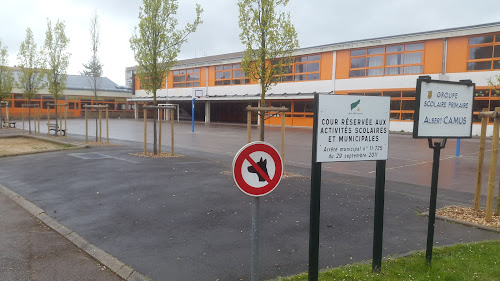 Numéro de téléphone École primaire École - Ecole Camus élémentaire à Mont-Saint-Aignan