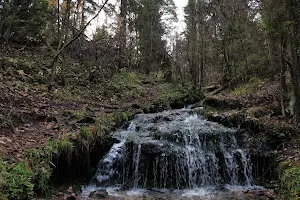 Gremyachiy Waterfall image
