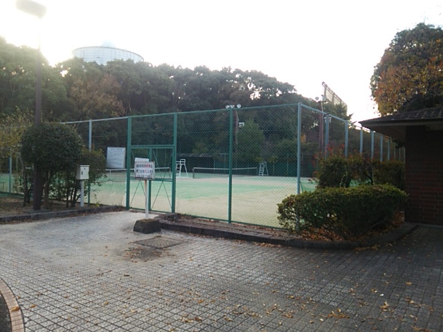 松江緑地 テニスコート