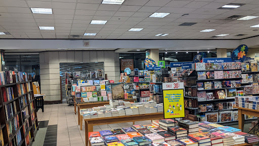 Book Store «Barnes & Noble», reviews and photos, 3400 Forest Dr, Columbia, SC 29204, USA