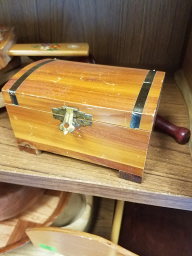 Thrift Store «Union Gospel Mission Store», reviews and photos, 885 Commercial St NE, Salem, OR 97301, USA