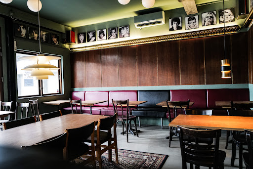 Pladeshoppen - kaffe & spisebar in Silkeborg, Brønderslev