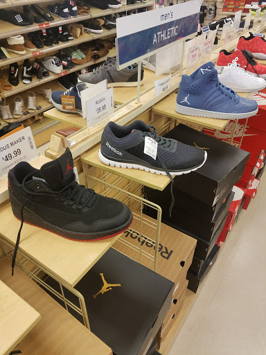 Department Store «Marshalls», reviews and photos, 1118 Commerce Blvd, Dickson City, PA 18519, USA