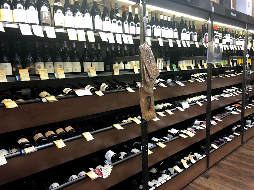 Wine Store «Total Wine & More», reviews and photos, 1139 5th St, Miami Beach, FL 33139, USA