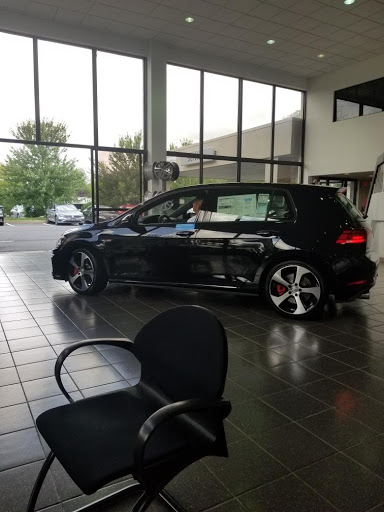 Volkswagen Dealer «Fairfax Volkswagen», reviews and photos, 11050 Fairfax Blvd, Fairfax, VA 22030, USA
