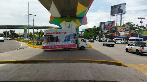 Publicidad en Vallas y medallones Fast PRINT Acapulco