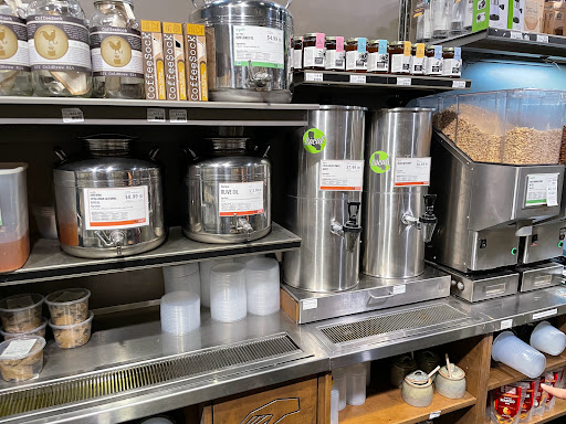 Grocery Store «Sacramento Natural Foods Co-op», reviews and photos, 2820 R St, Sacramento, CA 95816, USA