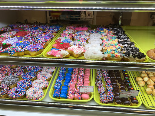 Donut Shop «Watters Donuts», reviews and photos, 913 W Stacy Rd, Allen, TX 75013, USA