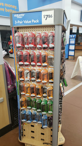 Tire Shop «Walmart Tires & Auto Parts», reviews and photos, 2500 S Adams Rd, Rochester Hills, MI 48309, USA