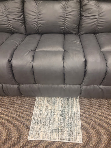 Furniture Store «La-Z-Boy Furniture Galleries», reviews and photos, 11625 S Orange Blossom Trail, Orlando, FL 32837, USA