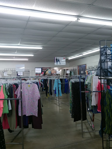Thrift Store «Salvation Army», reviews and photos