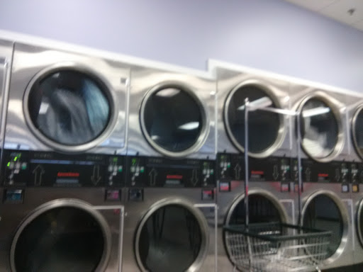 Grocery Store «Chapells Hometown Foodstore», reviews and photos, 10041 US-70, McEwen, TN 37101, USA