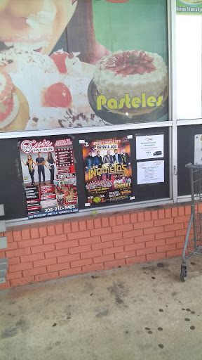 Grocery Store «Mercado El Valle», reviews and photos, 605 1st Ave E, Oneonta, AL 35121, USA