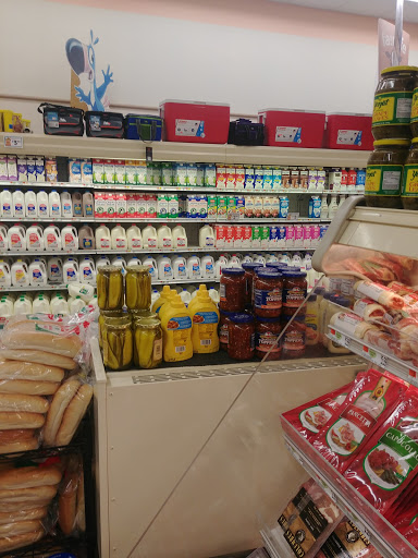 Grocery Store «Market Basket», reviews and photos, 212 Lowell Rd, Hudson, NH 03051, USA