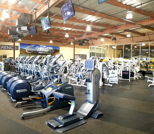 Health Club «24 Hour Fitness», reviews and photos, 8350 Van Nuys Blvd, Panorama City, CA 91402, USA