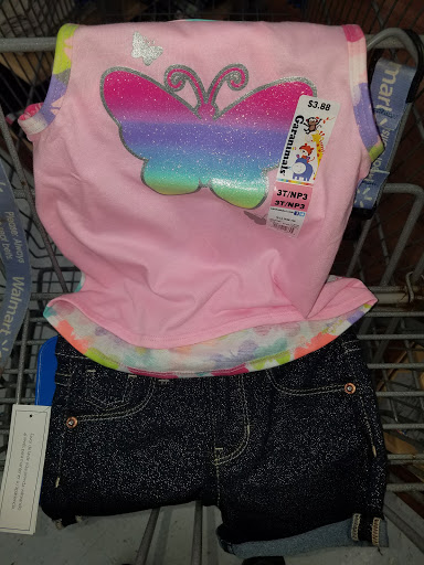 Department Store «Walmart Supercenter», reviews and photos, 2460 E Wabash St, Frankfort, IN 46041, USA