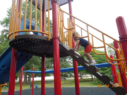 Park «Oak Lawn Park District», reviews and photos, 9401 Oak Park Ave, Oak Lawn, IL 60453, USA