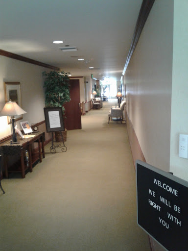 Funeral Home «Bateman Carroll Funeral Home», reviews and photos, 520 W Powell Blvd, Gresham, OR 97030, USA