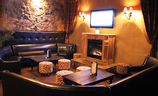 Lounge «The Standard Restaurant and Lounge», reviews and photos, 9455 Ft Washington Rd, Fresno, CA 93730, USA