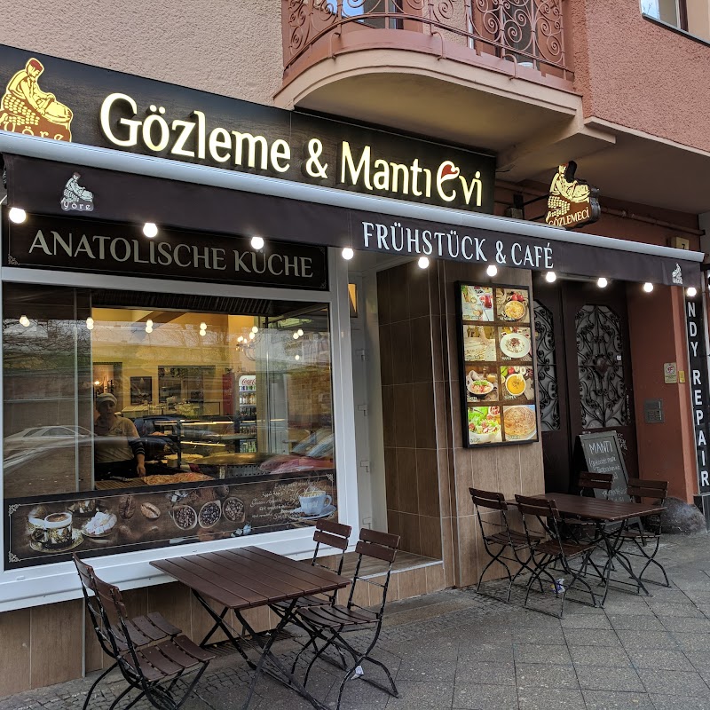 Yöre Gözleme ve Mantı Evi