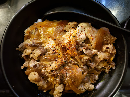 宅丁亭-迴轉串燒 x 麥田現釀啤酒｜三重菜寮美食居酒屋｜宵夜餐廳推薦 的照片