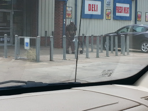 Supermarket «Crestmont Park Supermarket», reviews and photos, 11404 Martin Luther King Blvd, Houston, TX 77048, USA