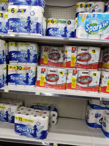 Home Goods Store «Dollar General», reviews and photos, 600 N Highland St, Williamsburg, IA 52361, USA