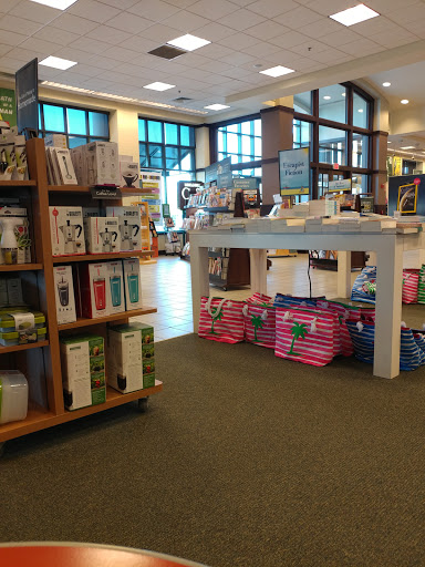 Book Store «Barnes & Noble», reviews and photos, 425 Marketplace Blvd, Hamilton Township, NJ 08691, USA