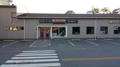 Taylor & Son True Value Hardware, 85 Railroad St, New Milford, CT 06776, USA, 