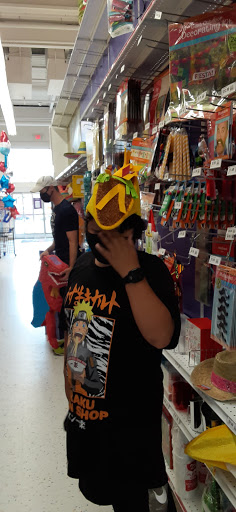 Party Store «Party City», reviews and photos, 1402 SE Everett Mall Way, Everett, WA 98208, USA