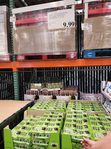 Warehouse store «Costco Wholesale», reviews and photos, 4401 4th Ave S, Seattle, WA 98134, USA