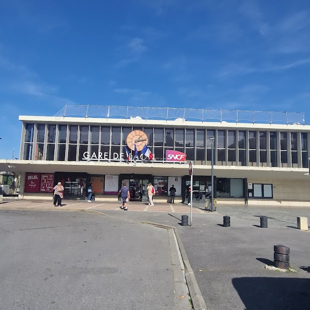 Boutique SNCF à Laon (Aisne 02)