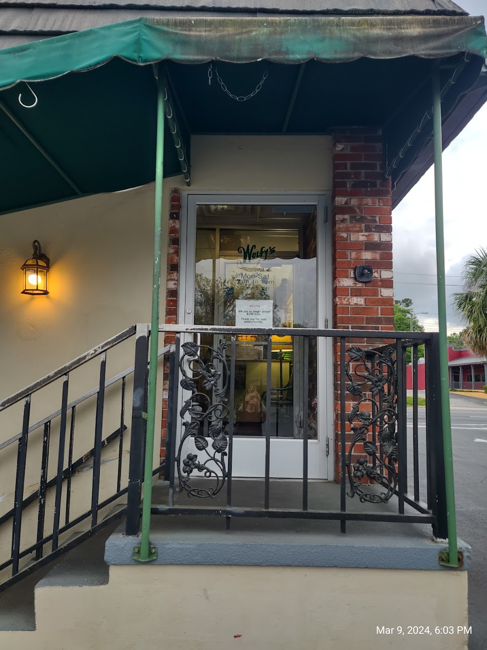 Photo of the restaurant Wolfy's Restaurant