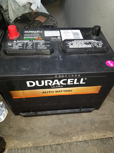 Car Battery Store «Batteries Plus Bulbs», reviews and photos, 1565 S Robert St, St Paul, MN 55118, USA