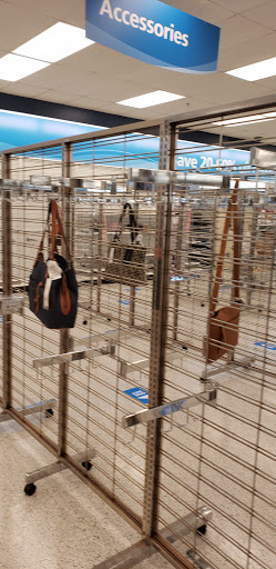 Clothing Store «Ross Dress for Less», reviews and photos, 3001 W Cheltenham Ave, Wyncote, PA 19095, USA