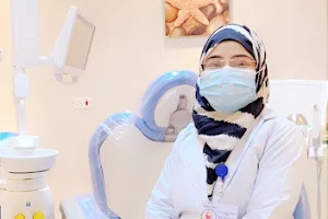 Al Madina Dental Clinic - Bareilly image