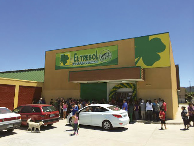 Supermercados Trebol - Centro comercial