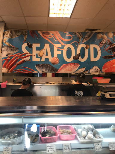 Sea House Fish Market image 2