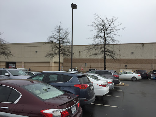 Warehouse store «Costco Wholesale», reviews and photos, 10701 Sudley Manor Dr, Manassas, VA 20109, USA