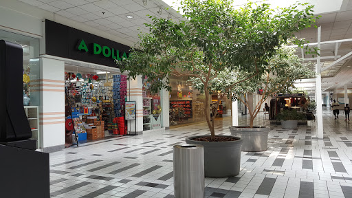 Shopping Mall «Hudson Mall», reviews and photos, 701 NJ-440, Jersey City, NJ 07304, USA