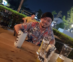 8 Dining photo