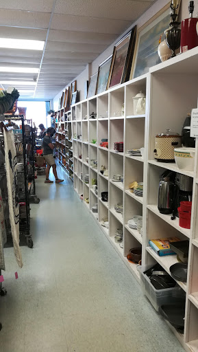 Thrift Store «Thrift Shop-Shore Medical Center», reviews and photos, 275 New Rd, Somers Point, NJ 08244, USA