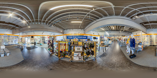 Running Store «Road Runner Sports», reviews and photos, 490 Broad St Suite 1, Shrewsbury, NJ 07702, USA