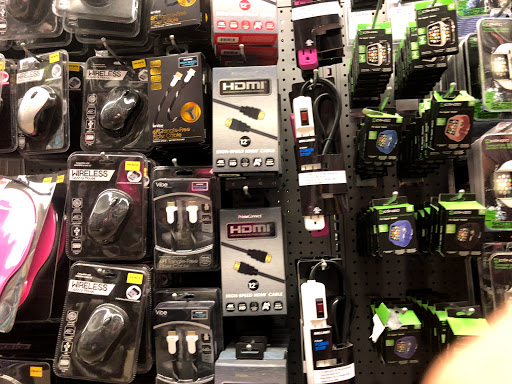 Variety Store «Five Below», reviews and photos, 120 S 32nd St, Camp Hill, PA 17011, USA