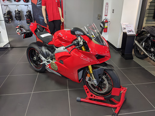 BMW Motorcycle Dealer «Frontline Eurosports», reviews and photos, 1003 Electric Rd, Salem, VA 24153, USA